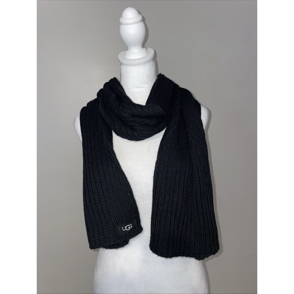 UGG Accessories - UGG Women's Black Chunky Rib Knit Scarf Wool Blend One Size OS/TU Soft Winter